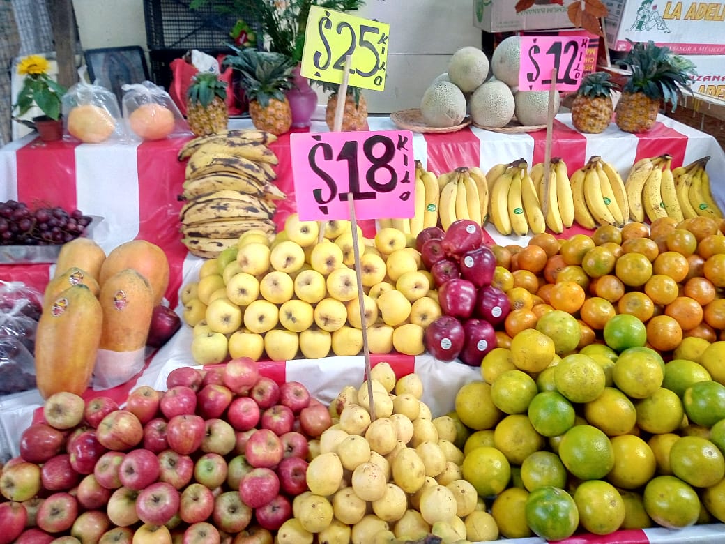 Mercado Martínez de la Torre - Frutería Ángeles